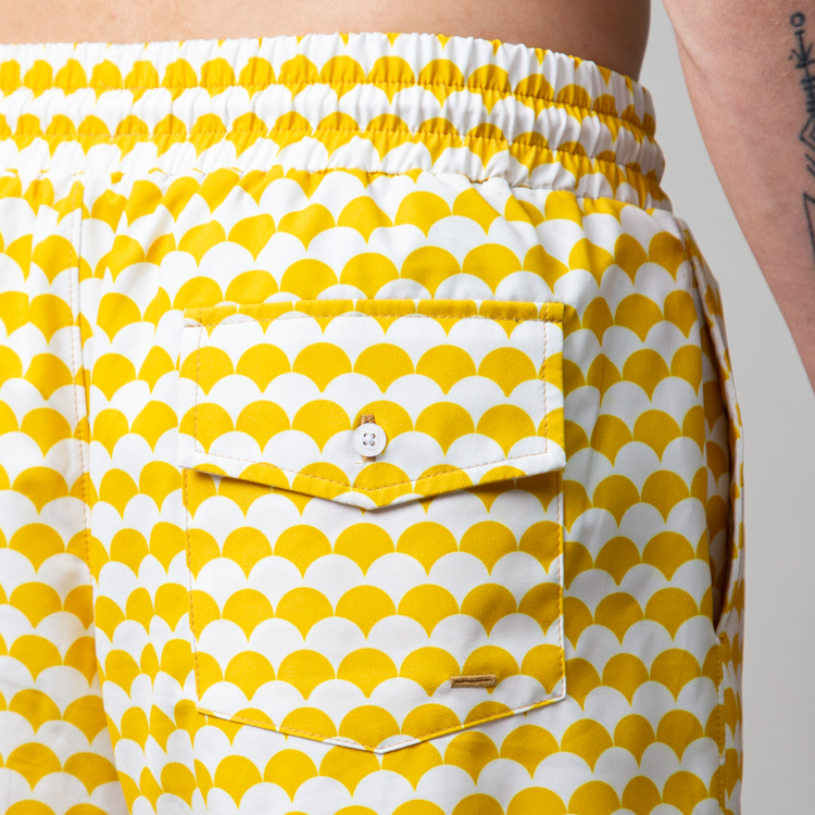 bermuda amarilla diseno resina marca luca cl sico 159321 AMARILLO 4