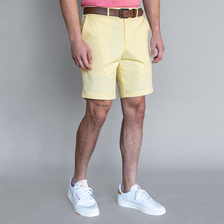bermuda amarillo estructura plana marca carven slim 136458 AMARILLO 1