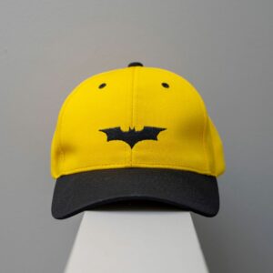 gorra amarilla diseno batman marca tishas cl sico 152498 271482 1