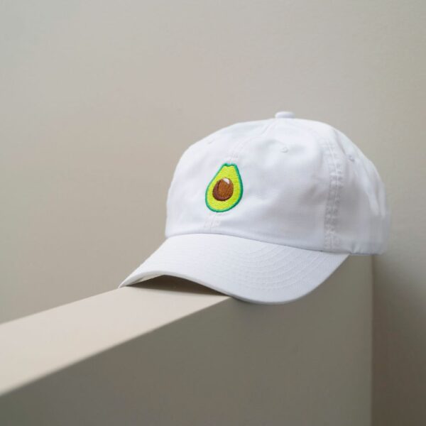 gorra blanca diseno aguacate marca tishas cl sico 152506 BLANCO 2