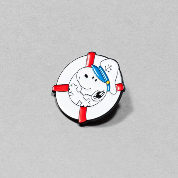 pin blanco diseno snoopy marinero marca pinusual cl sico 150357 256608 2