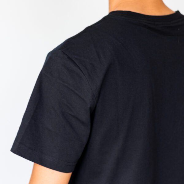 playera negra estructura plana marca carven slim 144220 NEGRO 2