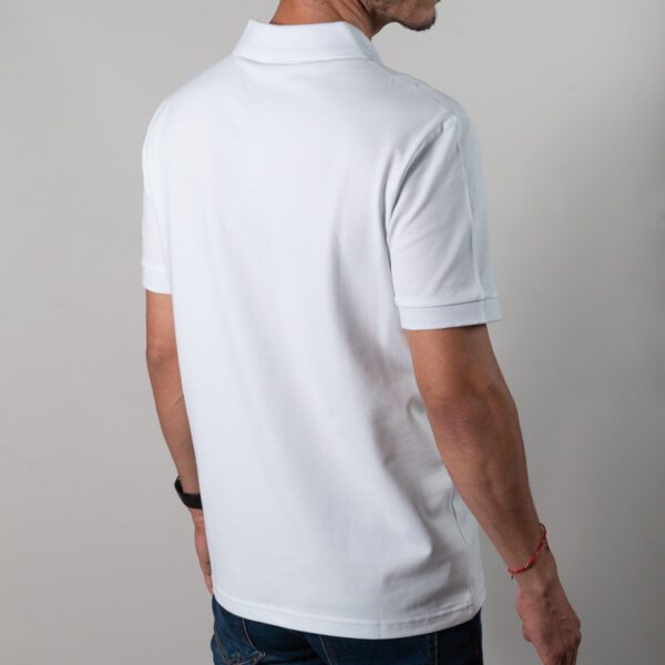 polo blanca estructura labrada marca carven slim 150779 270509 4