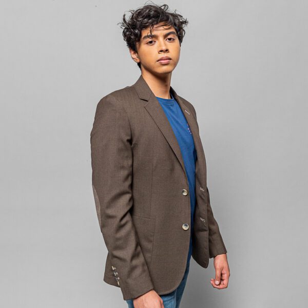 saco-cafe-estructura-plana-con-coderas-marca-business-casual-slim-130831_CAFE