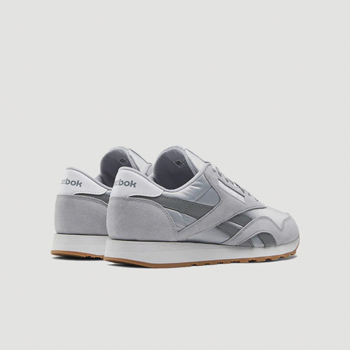 sneakers gris diseno 100074325 marca reebok cl sico 158626 GRIS 3