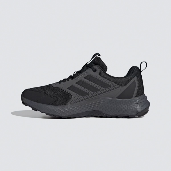 sneakers negro estilo ih2930 marca adidas cl sico 168004 382300
